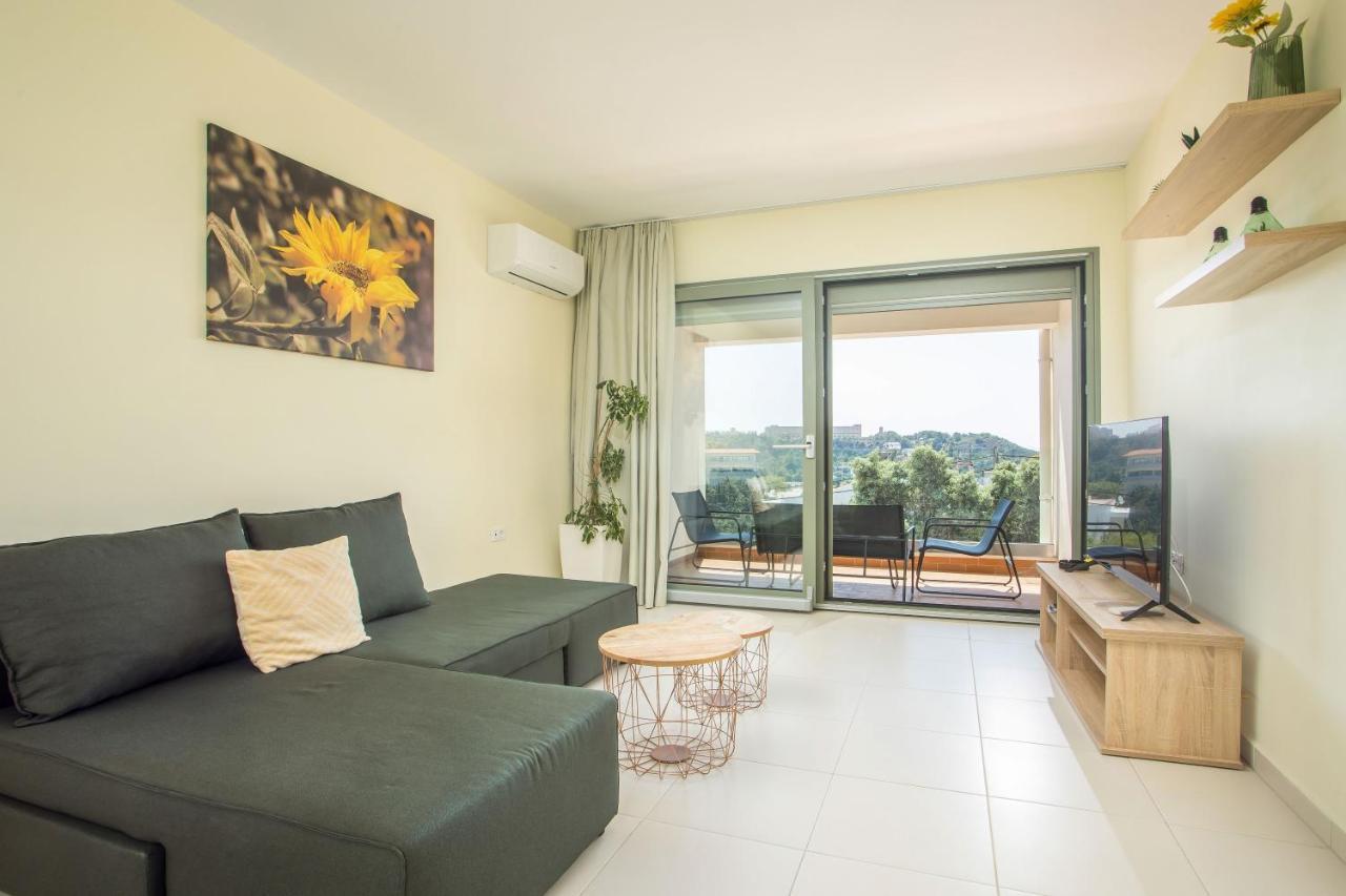 Eden Sunflower - Luxurious Apartment With Sea View Rhodes City Extérieur photo